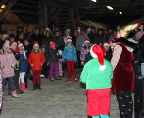 Lep obisk, zabavno vzdušje in pester program na Skupnem placu