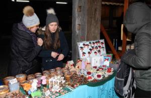 Lep obisk, zabavno vzdušje in pester program na Skupnem placu