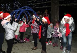 Lep obisk, zabavno vzdušje in pester program na Skupnem placu