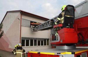 Osrednja gasilska vaja GPO Braslovče je letos potekala na javnem objektu »Osnovna šola Braslovče«