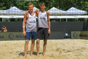 Odlična sezona v odbojki na mivki