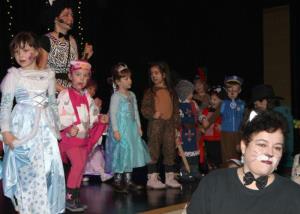 V čast Muce Copatarice