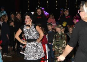 V čast Muce Copatarice