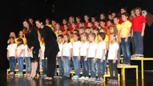 Pozdrav pomladi iz 705-ih otroških grl