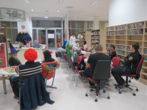 Pravljična ura "Za pusta hrusta"