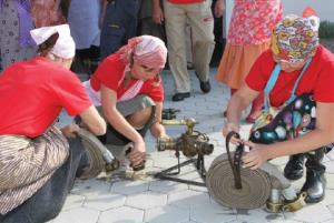 Tekmovali z ročnimi in motornimi brizgalnami