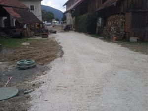 Prvi metri kanalizacije v Letušu