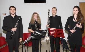 Nastop A vista kvarteta klarinetov