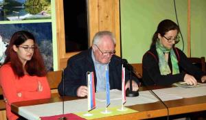 Zastava – simbol društva za petiinpetdesetletnico