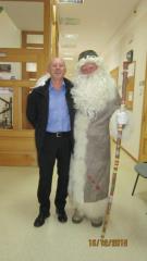 Prvošolci okrasili smrekico