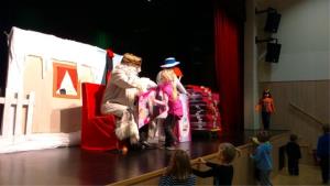 Dedek Mraz na obisku