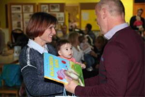 Župan z novorojenčki