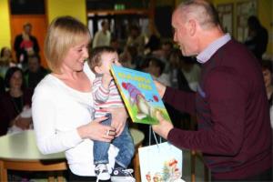 Župan z novorojenčki