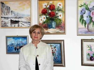 Razstavlja Franja Šporn iz Pariželj