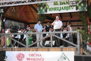 Na 53. prazniku hmeljarjev v Braslovčah izpraznili rekordno število vrčkov piva