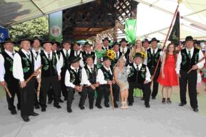 Na 53. prazniku hmeljarjev v Braslovčah izpraznili rekordno število vrčkov piva