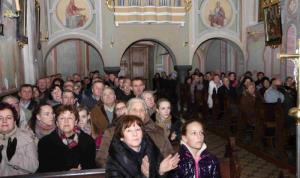 Mešani pevski zbor MV Braslovče z odličnimi gosti navdušil številne poslušalce