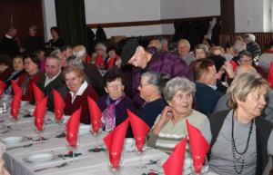 Veselo na srečanju starejših