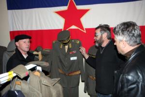 V Letušu stalna razstava »Spomini na Tita in JLA«