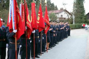 Za letuške gasilce novo vozilo