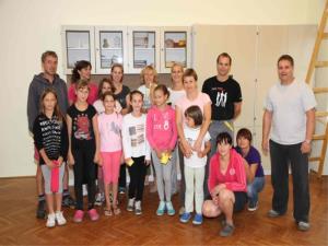 Starši pomagali pri obnovi notranjost šole na Gomilskem