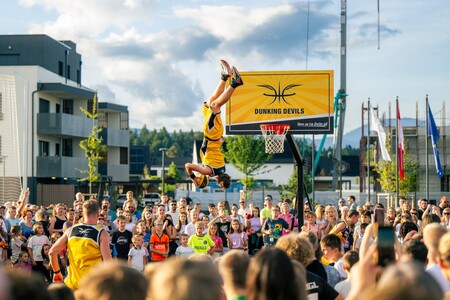 543109291_765652972871700_7540095732840551047_n